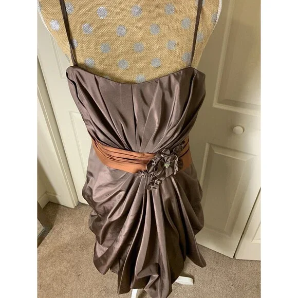 Simone Carvalli Dress Brown Woodland Forest Fairy Ruched Floral Appliqué Size 12 - Picture 9 of 16